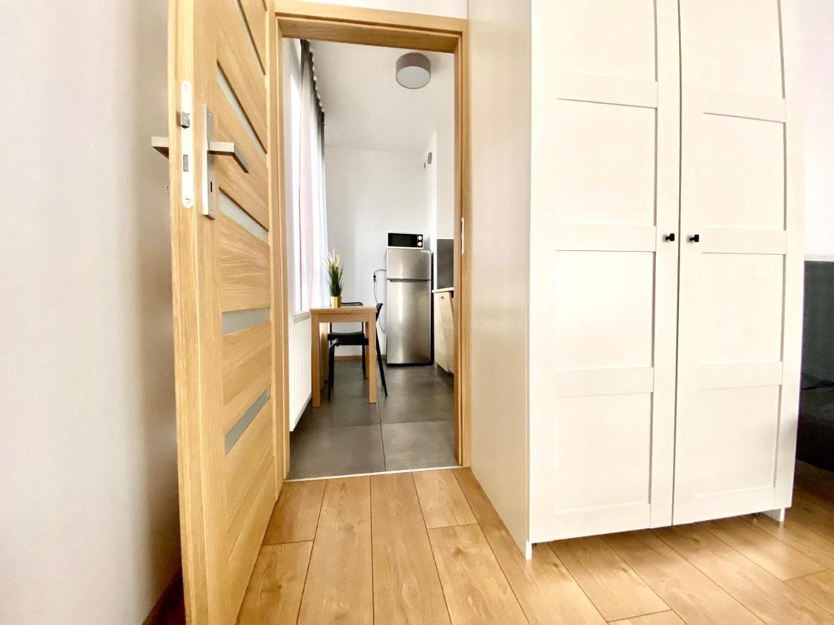 K22 Komputerowa Warsaw Apartments מראה חיצוני תמונה